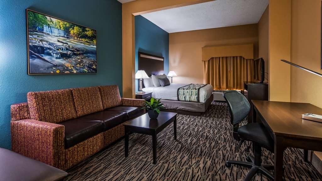 Best Western Plus Mcdonough Inn & Suites Ngoại thất bức ảnh