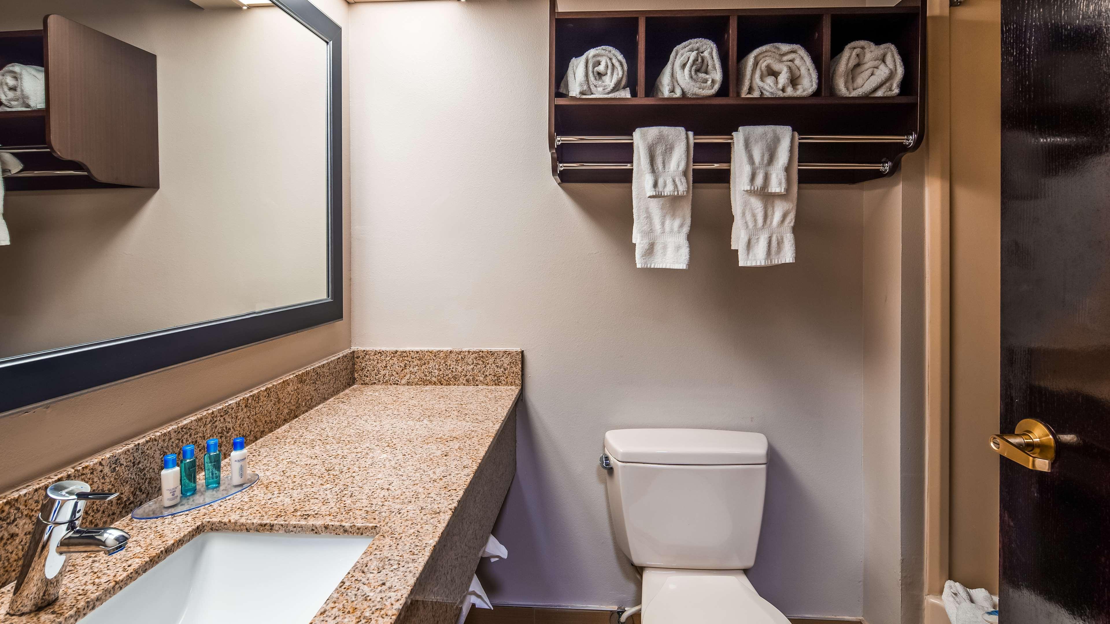 Best Western Plus Mcdonough Inn & Suites Ngoại thất bức ảnh
