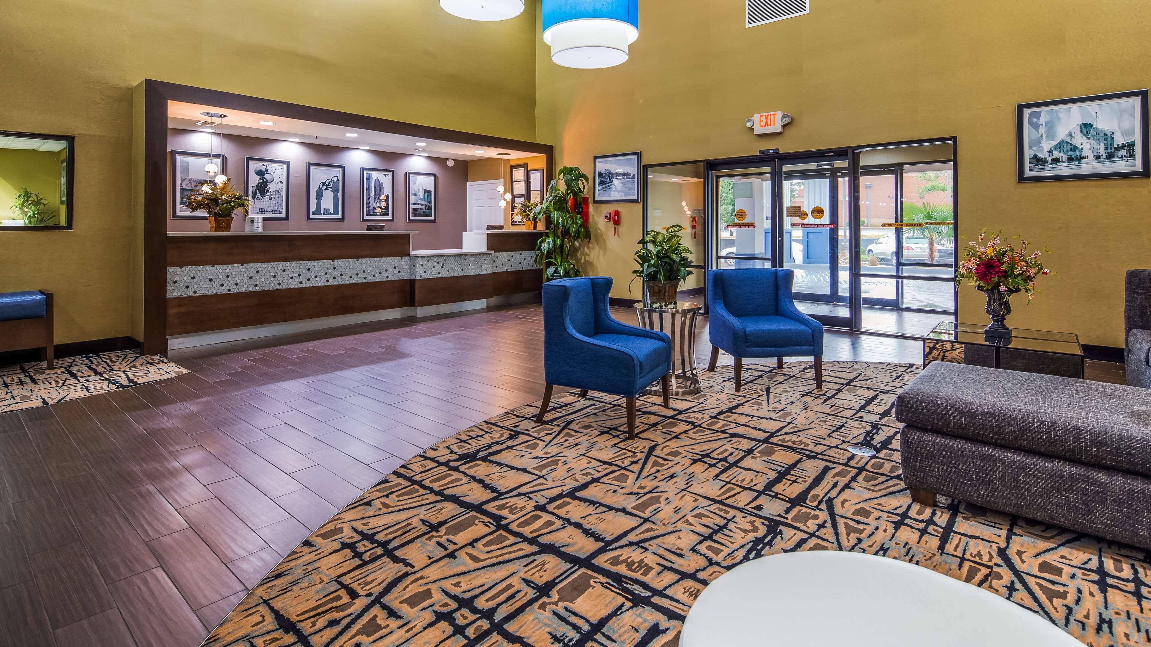 Best Western Plus Mcdonough Inn & Suites Ngoại thất bức ảnh